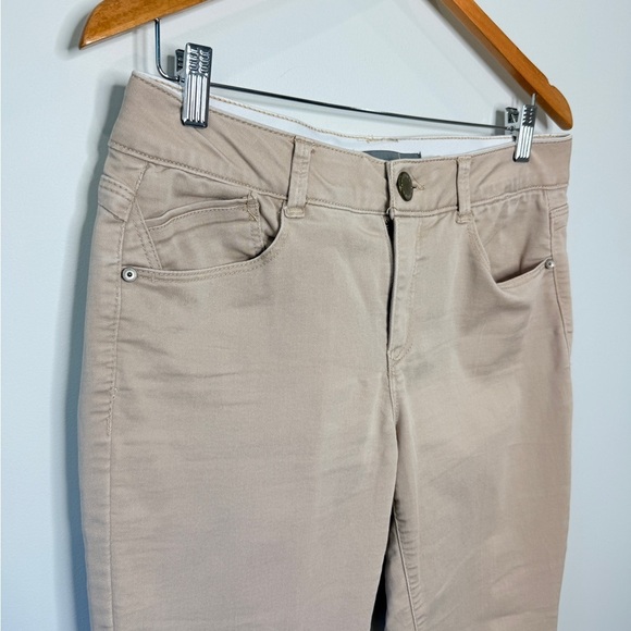 Wit & Wisdom Logan High Rise Elastic Waist Women's Jeans (10) - Picture 6 of 10